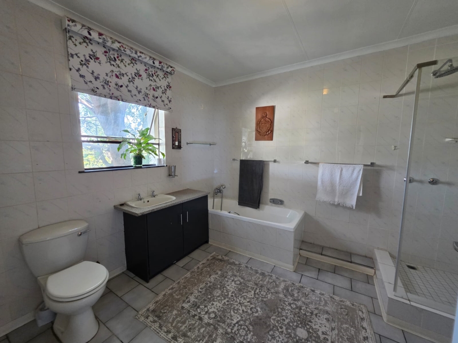 3 Bedroom Property for Sale in Baysvalley Free State